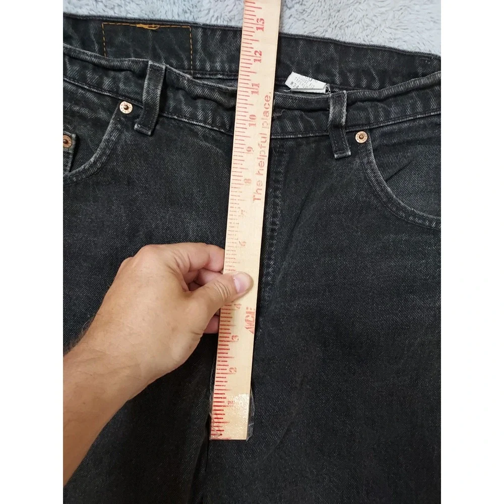 Vintage Levis 560 Jeans Men 34x30 Loose Fit Tapered Leg Black Baggy Made USA 90s
